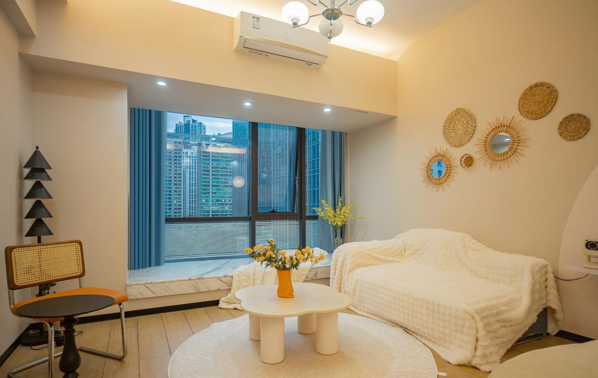 Lavande International Aparthotel Us Consulate General Guangzhou Zhujiang New Town Metro Branch - Free Shuttle Bus To Canton Fair Complex During Canton Fair Period & Free Vpn Internet Access Екстериор снимка